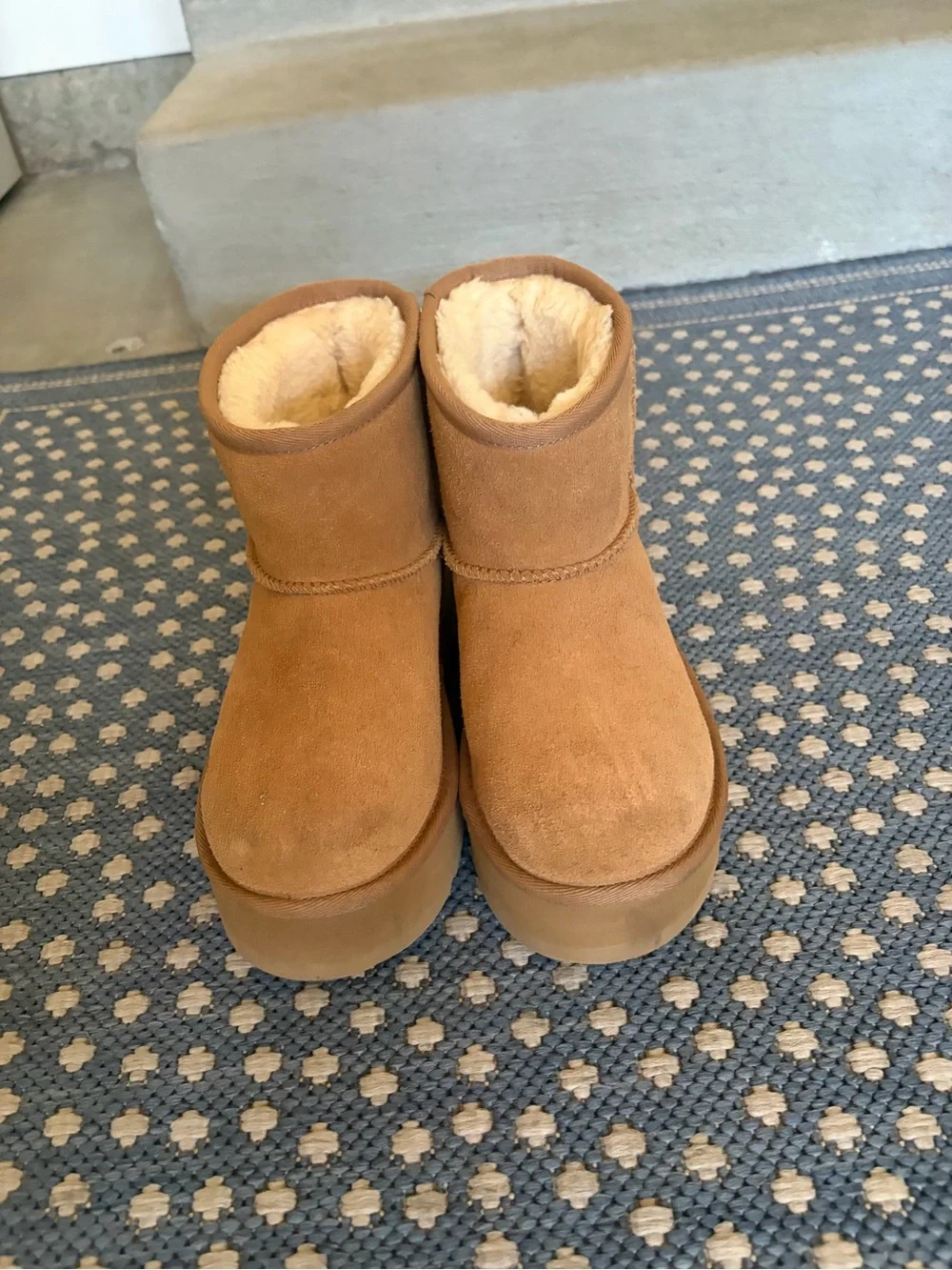UGG Kids Short Suede Boot in Chestnut Tan